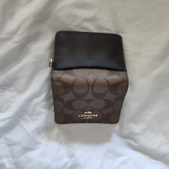 Coach Signature Small Wallet - Brown/Tan - Picture 3 of 4